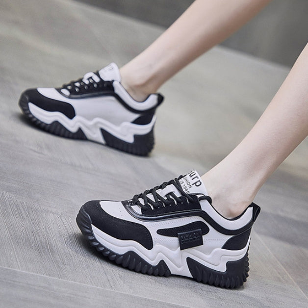 Zapatos casuales de suela gruesa de moda Y01