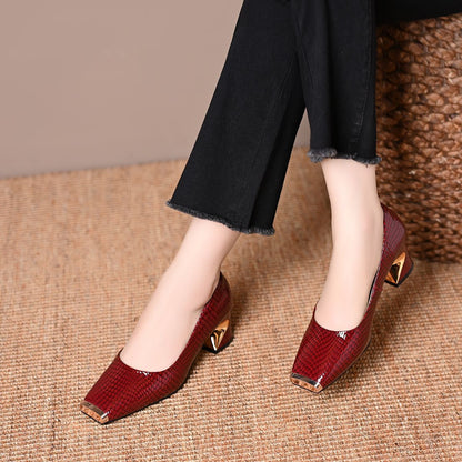 Zapatos de vestir con punta de metal y acabado piel de serpiente