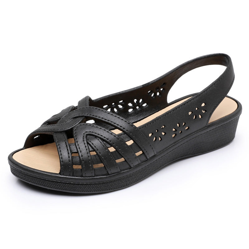 Sandalias huecas y versátiles de suela blanda.