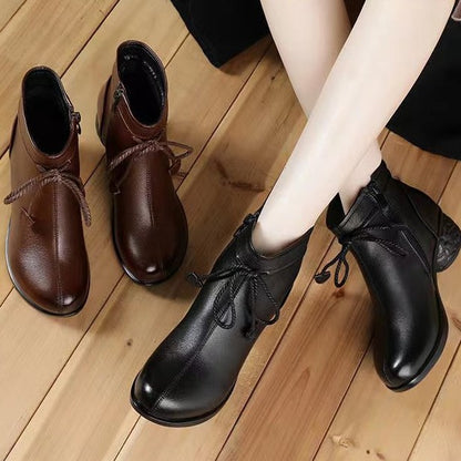 Botines de Piel Suave con Cordones