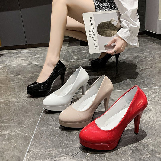 (piel lacada, blanco y negro, rojo) tacones altos femeninos