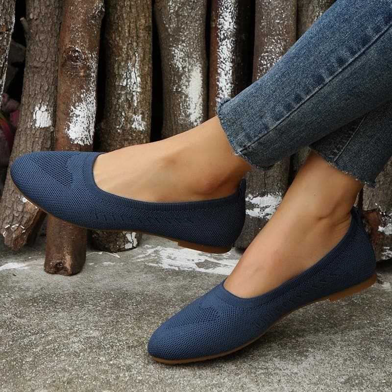Los zapatos casuales de mamá