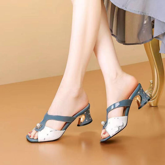 Sandalias punta abierta con piedras brillantes